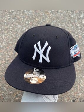 Vintage New York Yankees Fitted Hat Cap 7 1/2 World Series 2000 59fifty Patch